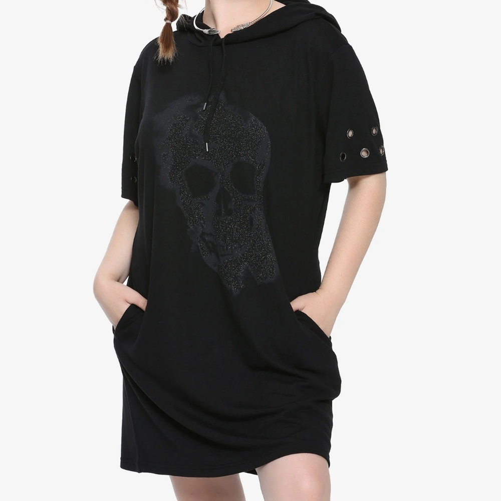 GLITTER SKULL HEMATITE GROMMET HOODIE DRESS